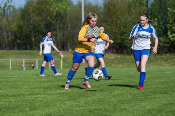 Bild 50 - B-Juniorinnen Bramstedter TS - SSV Hennstedt : Ergebnis: 3:7